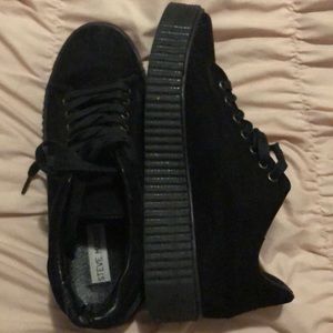 Steve Madden platform shoe